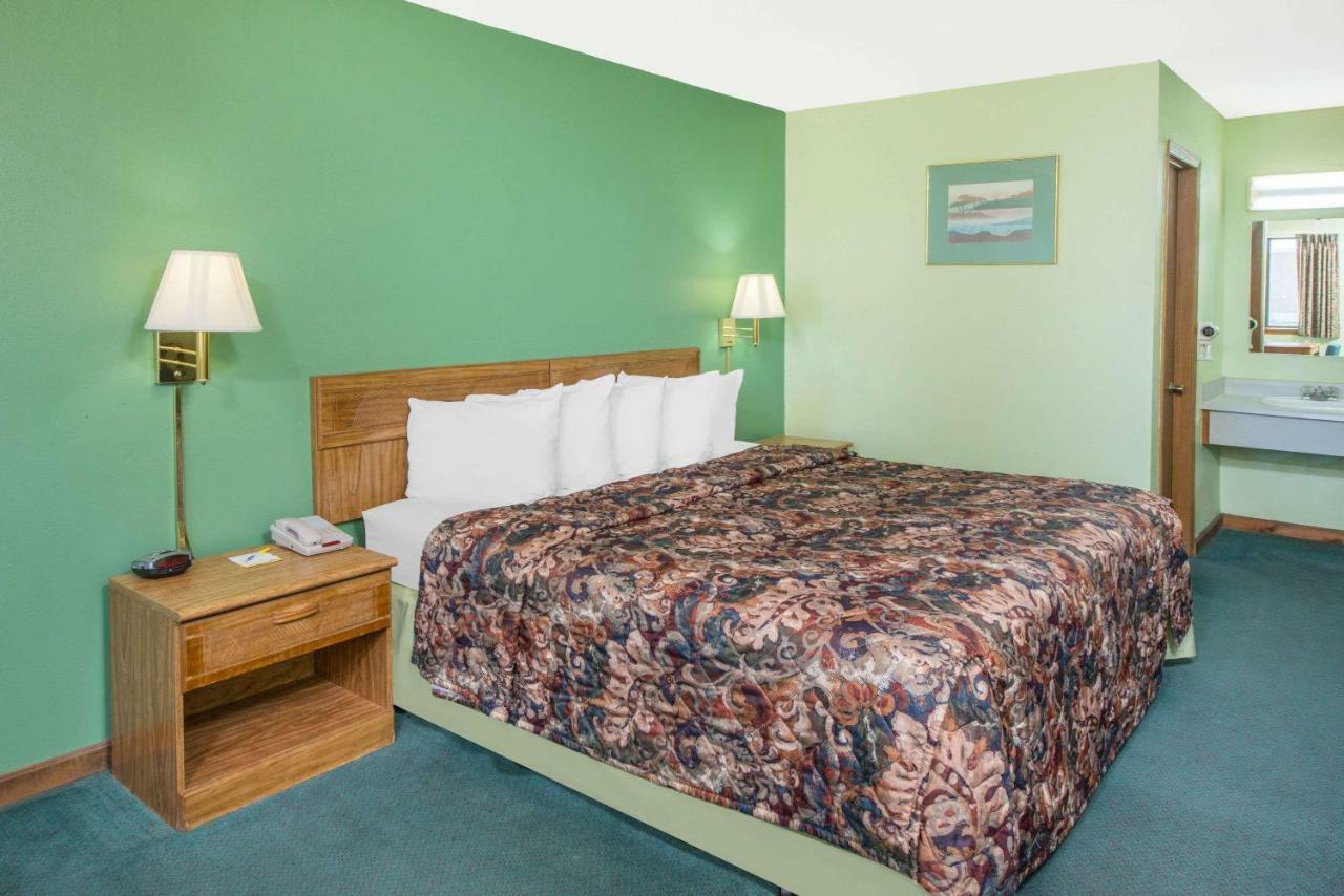 Days Inn By Wyndham Mountain Grove Exteriör bild