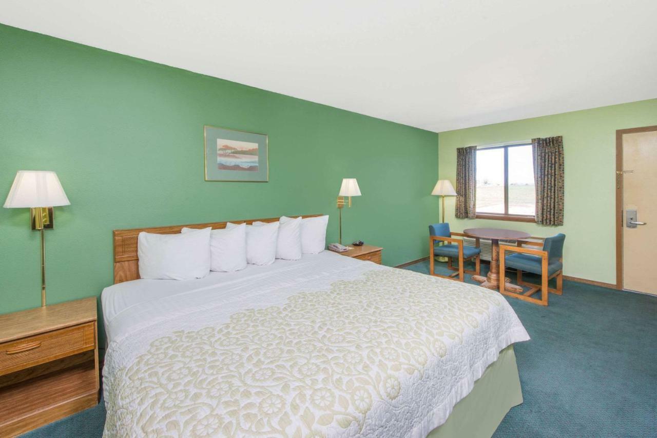 Days Inn By Wyndham Mountain Grove Exteriör bild
